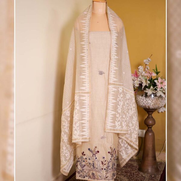 Ivory Chanderi Silk Suit with Kantha-Embroidered Hemline