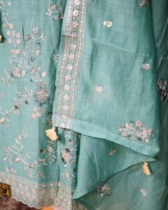 Mal6950_0001_VOWM1981