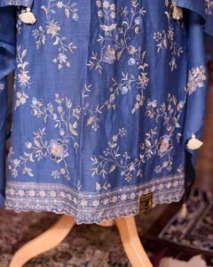 Mal6950_0022_VOWM1925