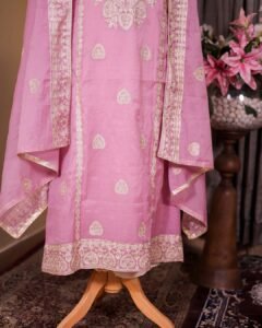 PmalFormal_0008_VOWM1694