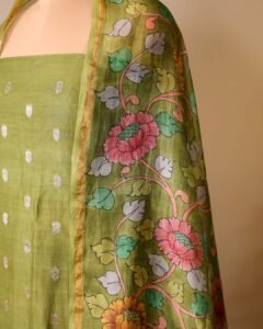 handMwari_0015_VOWM1581