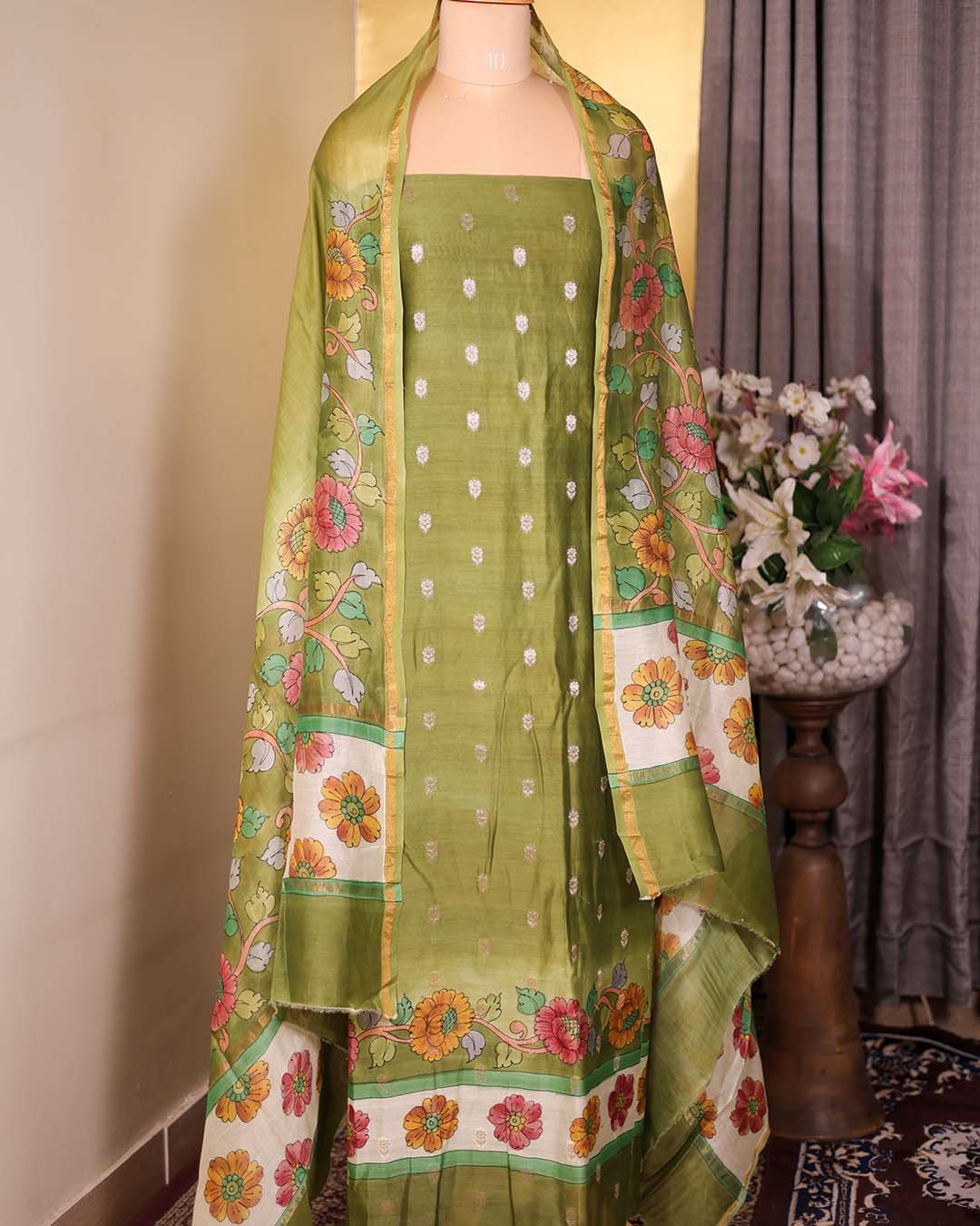Second image of Green Maheshwari Silk Suit with Zari Booties & Floral Printed Dupatta