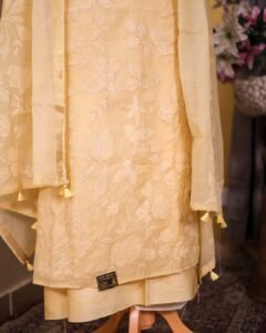 tonetone_0014_VOWM2395