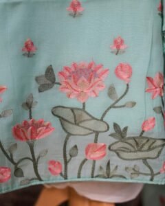 FloralEmbMal_0000_VOWM2026