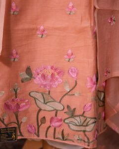 FloralEmbMal_0012_VOWM2010