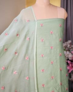 FloralEmbMal_0016_VOWM2005