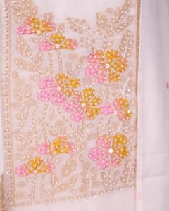 Mal White_0002_VOWM2373